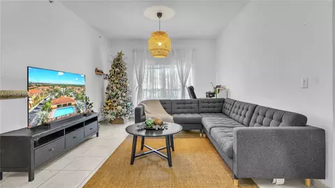 7210 NW 114th Ave #10115, Doral, FL 33178