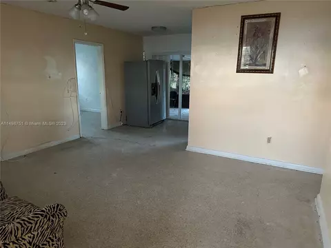 61 E 52nd Pl, Hialeah, FL 33013 photo 3