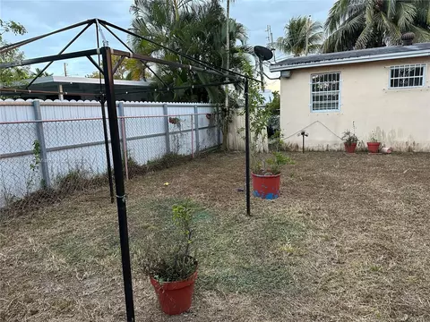 61 E 52nd Pl, Hialeah, FL 33013 photo 40