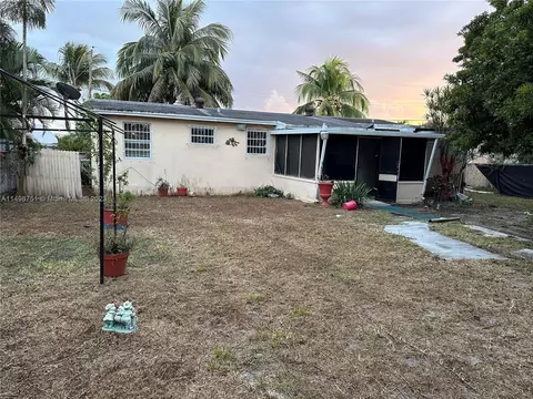 61 E 52nd Pl, Hialeah, FL 33013 photo 35