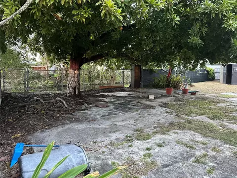 61 E 52nd Pl, Hialeah, FL 33013 photo 46