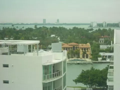 6345 Collins Ave #920, Miami Beach, FL 33141