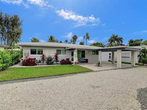 1580 NE 34th St, Oakland Park, FL 33334