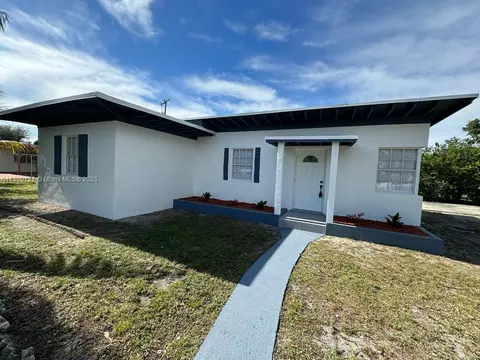 11720 NW 5th Ave, Miami, FL 33168