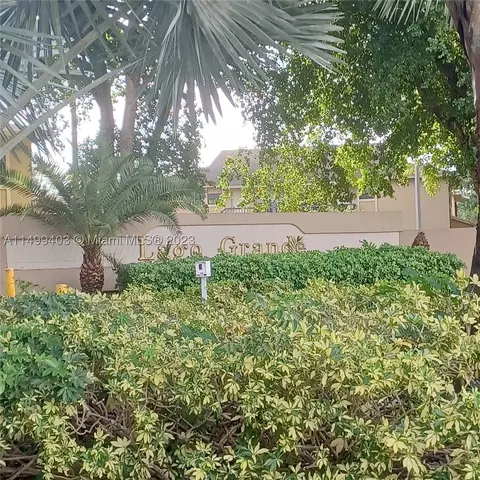 6540 W 26th Dr #21-60, Hialeah, FL 33016