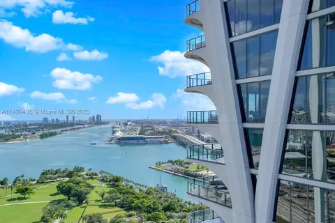 1040 Biscayne Blvd #2508, Miami, FL 33132
