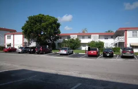 1321 NW 43rd Ave #104, Lauderhill, FL 33313