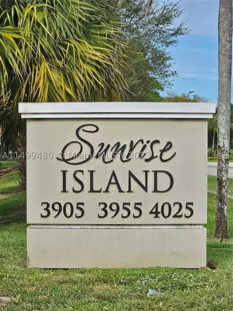 4025 N Nob Hill Rd #203, Sunrise, FL 33351