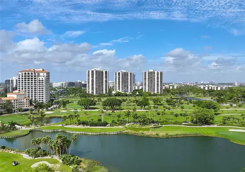 20335 W Country Club Dr #704, Aventura, FL 33180