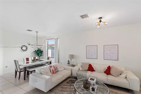 3486 W 103rd Ter, Hialeah, FL 33018 photo 7