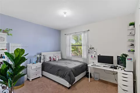 3486 W 103rd Ter, Hialeah, FL 33018 photo 28