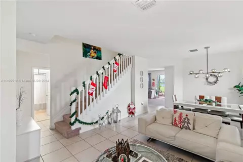 3486 W 103rd Ter, Hialeah, FL 33018 photo 5