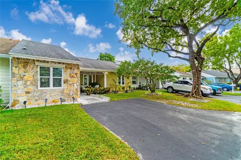 14531 SW 142nd Ct Cir #0, Miami, FL 33186