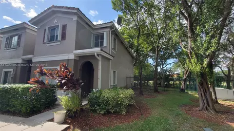 4514 Woodland Cir #0, Tamarac, FL 33319