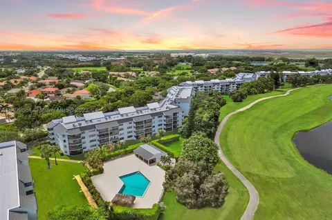 16091 Blatt Blvd #106, Weston, FL 33326