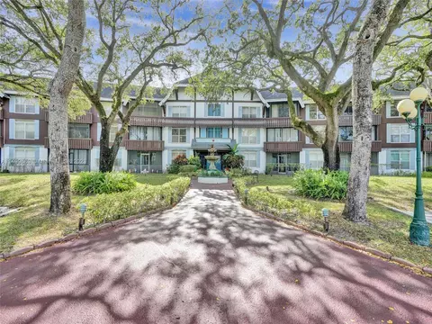 3710 Inverrary Dr #3V, Lauderhill, FL 33319