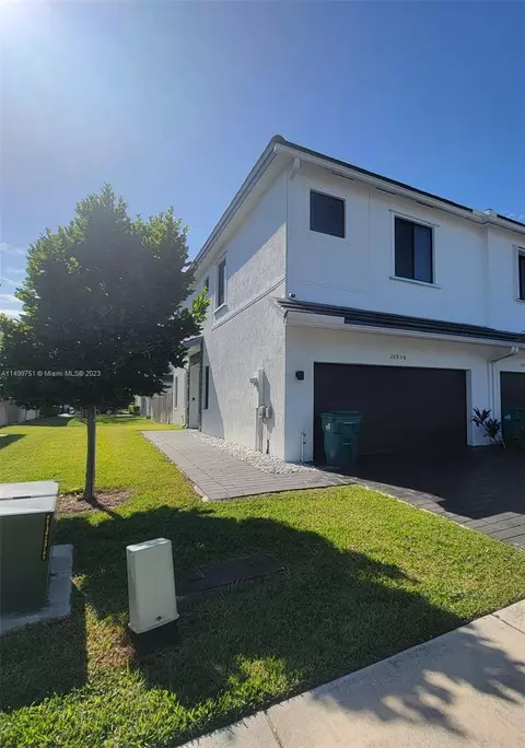 10958 SW 235th St #10958, Homestead, FL 33032