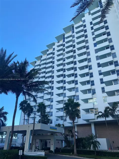 2899 Collins Ave #PH H, Miami Beach, FL 33140