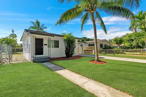 1326 NW 120th St, North Miami, FL 33167