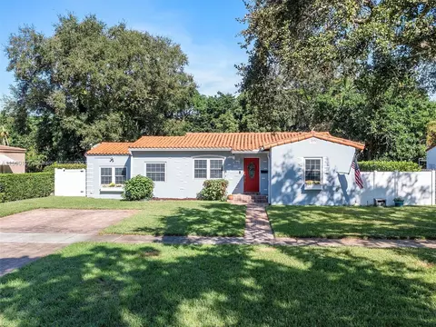17 NE 106th St, Miami Shores, FL 33138
