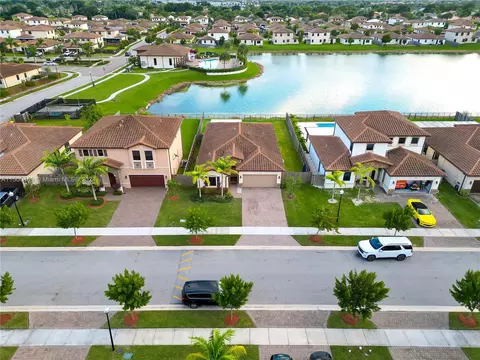 2576 SE 1st St, Homestead, FL 33033