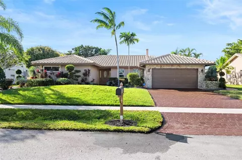 9080 NW 14th St, Plantation, FL 33322