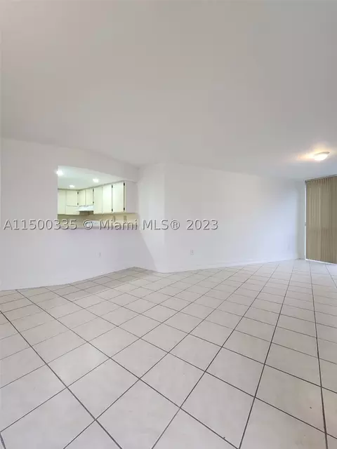 7035 NW 186th St #D303, Hialeah, FL 33015