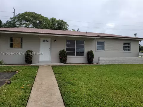 14225 SW 107th Ct, Miami, FL 33176