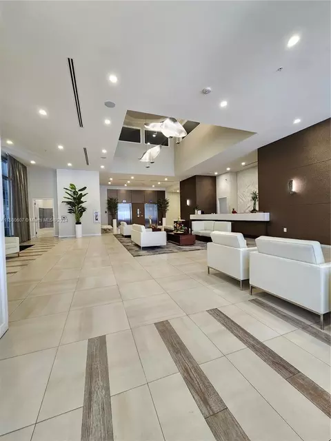 7751 NW 107th Ave #706, Doral, FL 33178