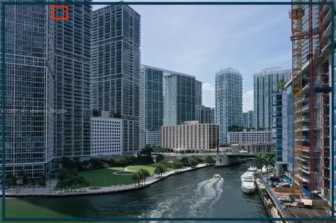475 Brickell Ave #3510, Miami, FL 33131