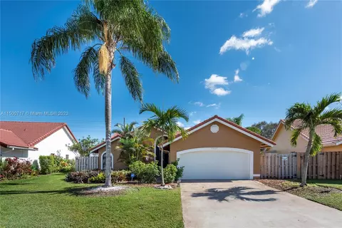 5067 Brian Blvd, Boynton Beach, FL 33472