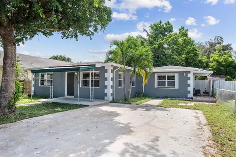 1315 SW 22nd Ter, Fort Lauderdale, FL 33312
