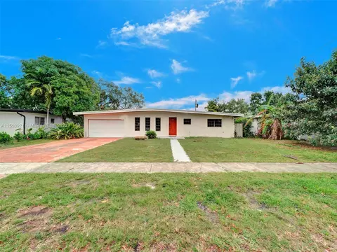 1941 NE 186th Dr, North Miami Beach, FL 33179
