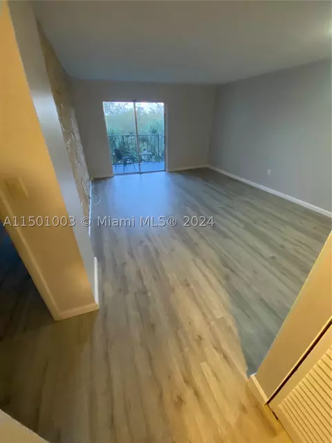 14250 SW 62nd St #410, Miami, FL 33183