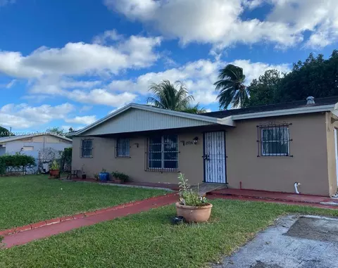 3516 NW 180th St, Miami Gardens, FL 33056