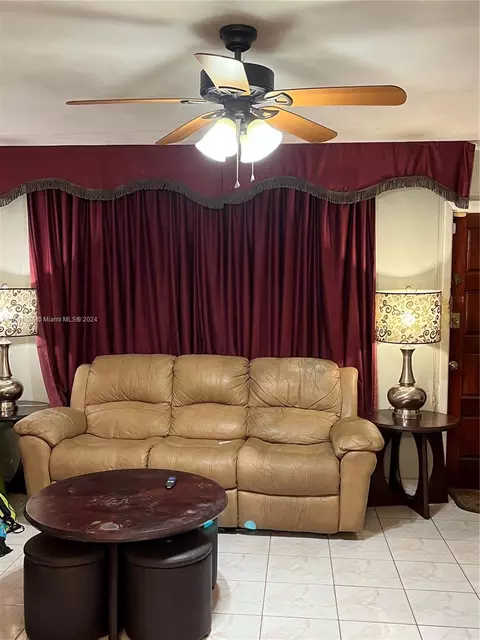 1329 W 76th St, Hialeah, FL 33014 photo 2
