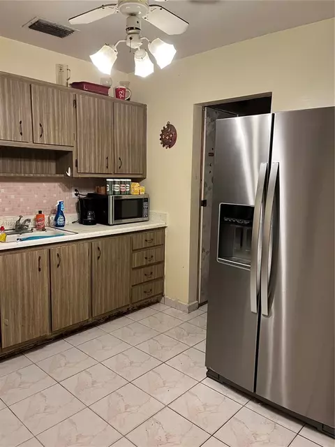 1329 W 76th St, Hialeah, FL 33014 photo 4
