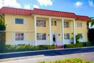 1060 92nd St #1, Bay Harbor Islands, FL 33154