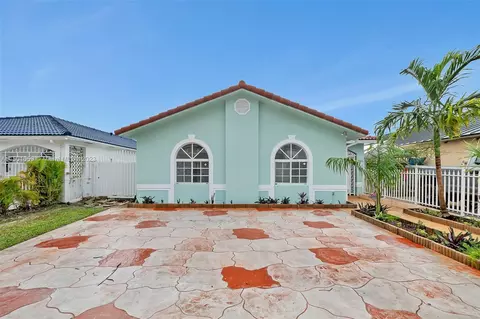 3558 W 71st Ter, Hialeah, FL 33018
