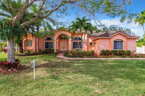 16160 SW 89th Pl, Palmetto Bay, FL 33157