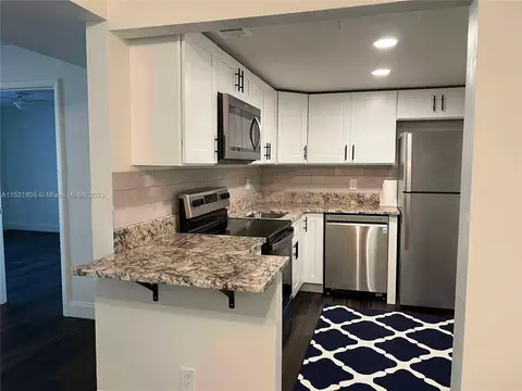 480 NW 20th St #2010, Boca Raton, FL 33431