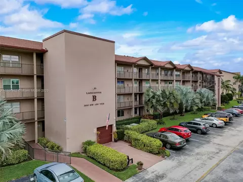 Undisclosed, Pembroke Pines, FL 33027