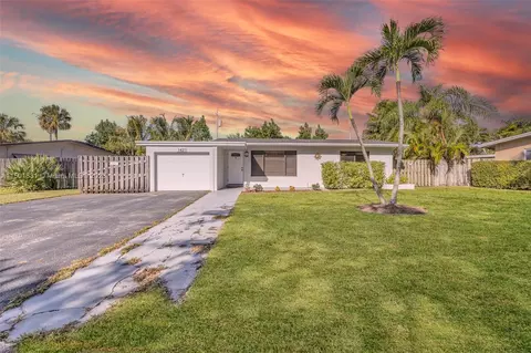 1421 W River Dr, Margate, FL 33063