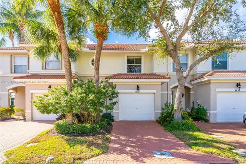 6157 Seminole Gardens Cir #6157, Riviera Beach, FL 33418