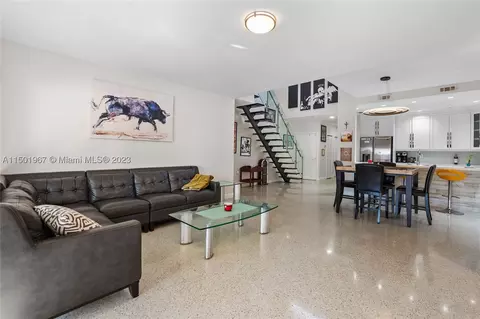 8324 Rednock Ln #8324, Miami Lakes, FL 33016