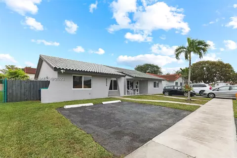 6535 SW 135th Ave #I-N, Miami, FL 33183