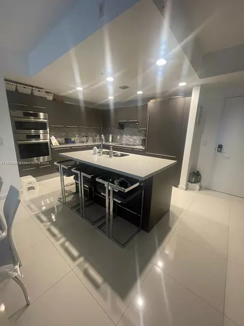 7751 NW 107th Ave #409, Doral, FL 33178