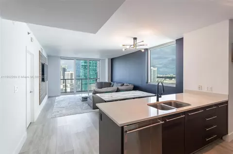 55 SE 6th St #3507, Miami, FL 33131