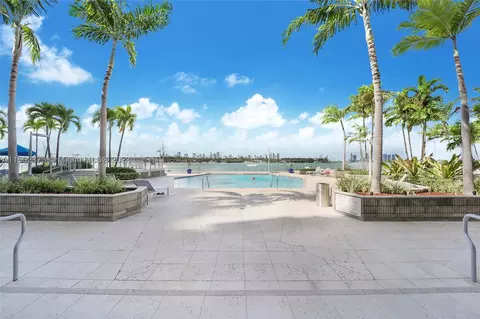 800 West Ave #940, Miami Beach, FL 33139
