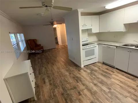 3001 SW 18th Ter #LOT 129, Fort Lauderdale, FL 33315